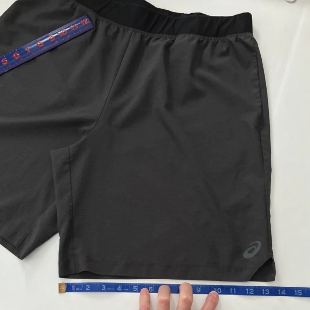 ASICS Men's XL Gray with Black Workout Shorts MEN'S 9IN ASICS MIXER SHORT - Picture 4 of 14